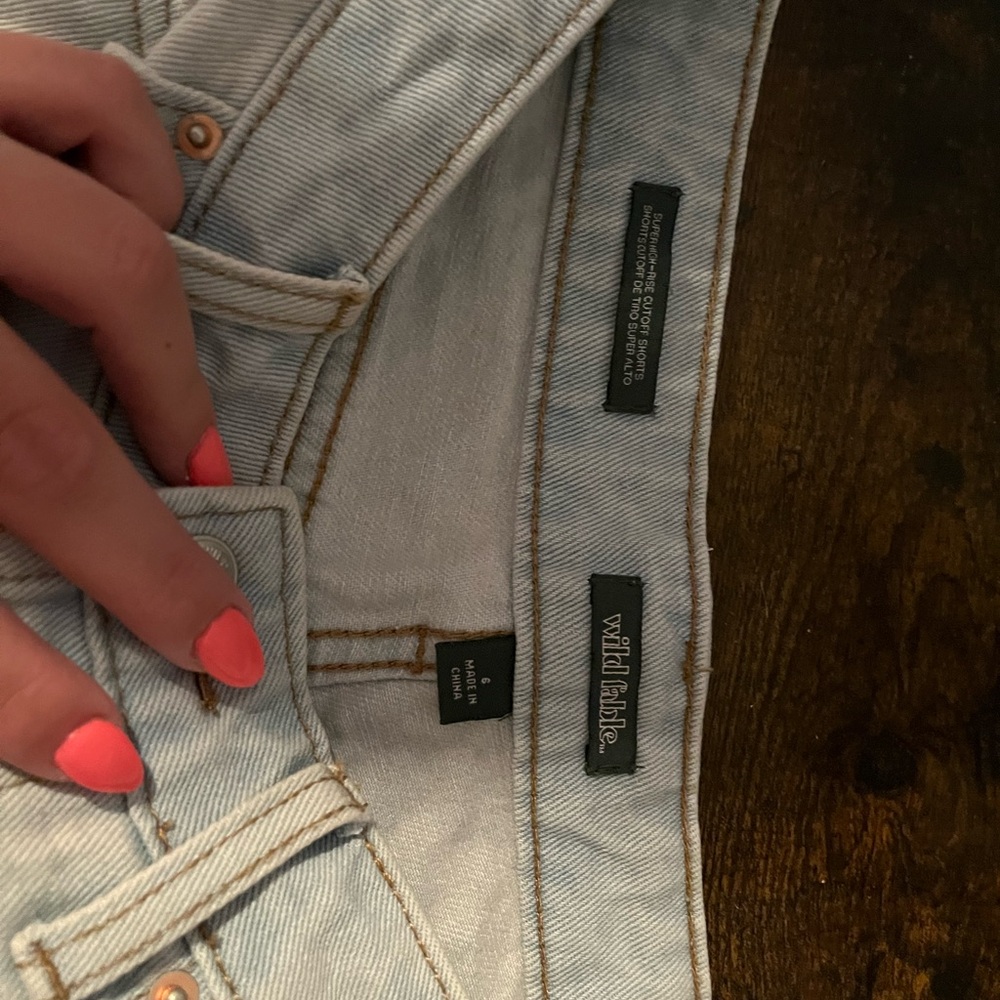 Wild Fable Blue Jean Shorts Distressed High-Waisted - Picture 2 of 2